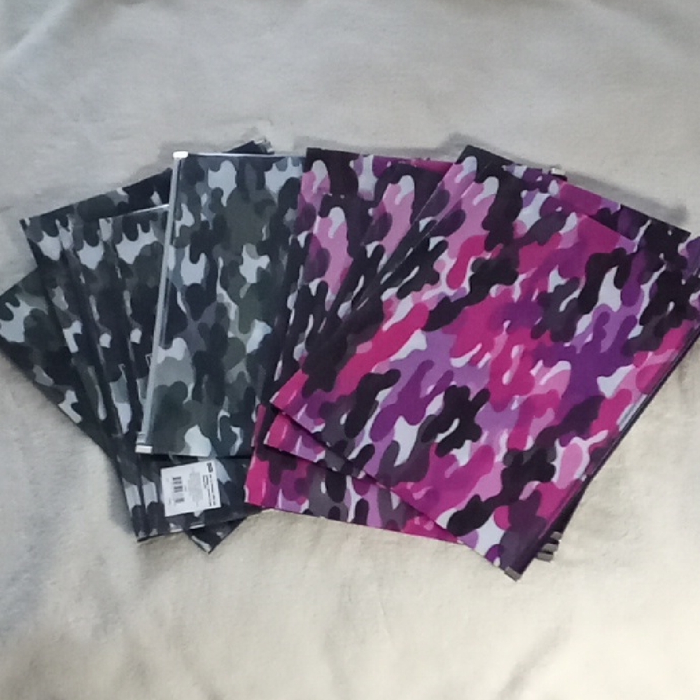 STAPLES CAMO POLY SLIDE ENVELOPES! NEW!! BUNDLE OF 10